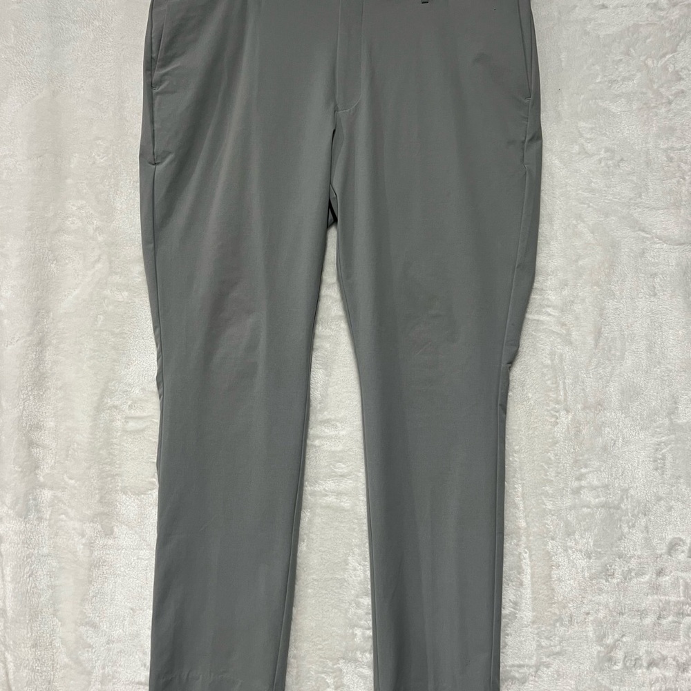 Peter Millar Crown Crafted Men Golf Chino Performance Pants 42x32 Gray